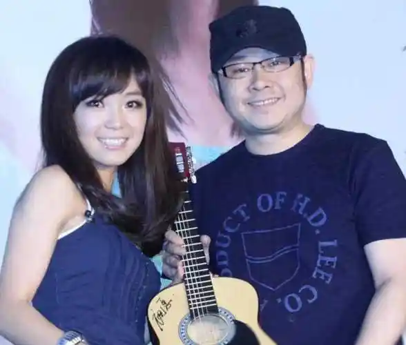 刀郎前妻的遗憾生下孩子后逃离31年之后的悔与不悔