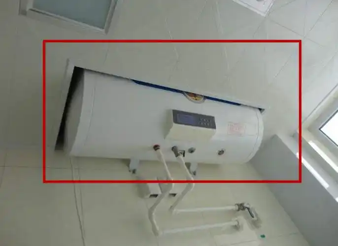卫生间的热水器只嵌一半在吊顶里,这是要干嘛,会更好看吗?