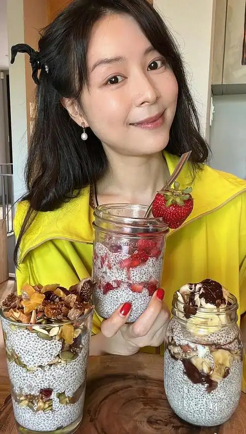 44岁的张静初,活成内娱另类卷王