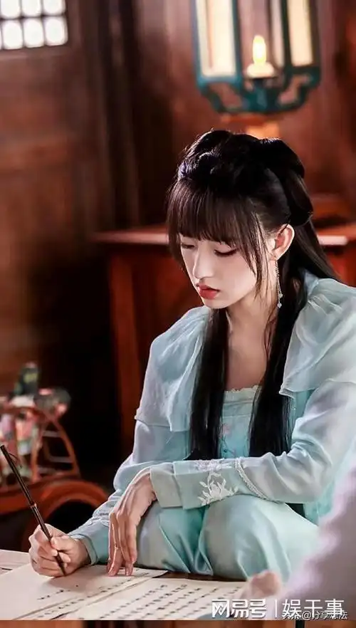 程潇古装美图二