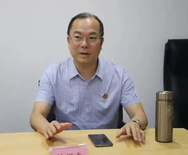 广西桂林市客家海外联谊会到访广东省客联_王建