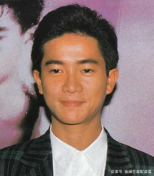 月28日-2014年2月4日),本名冯宏源,生于天津,香港话剧演员,影视男演员