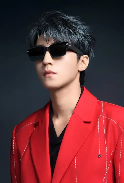 #bolon眼镜品牌全球代言人王俊凯##王俊凯#