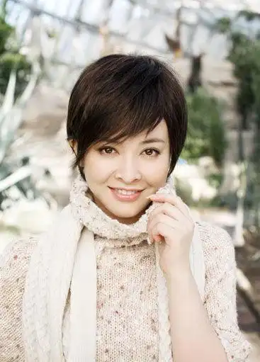 张慧转型温婉柔情路线,演绎温柔中带着坚强的苦情角色