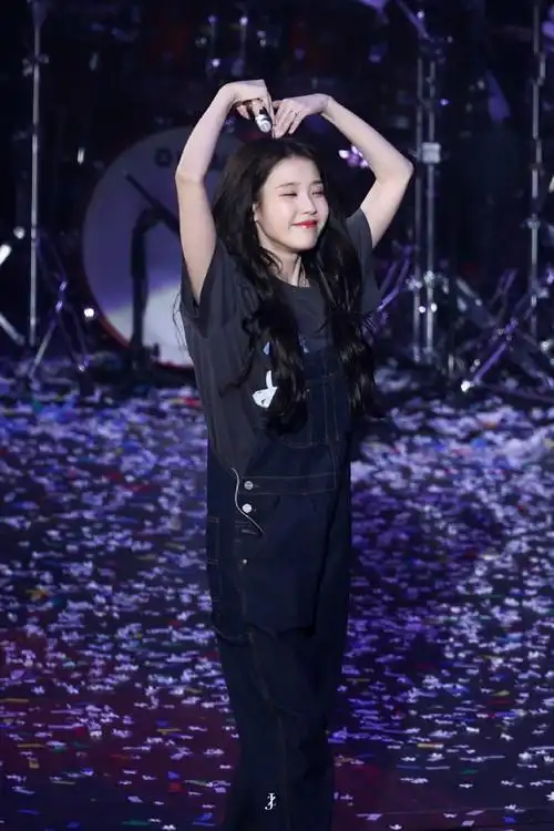 iu李知恩世界巡回演唱会##iu演唱会