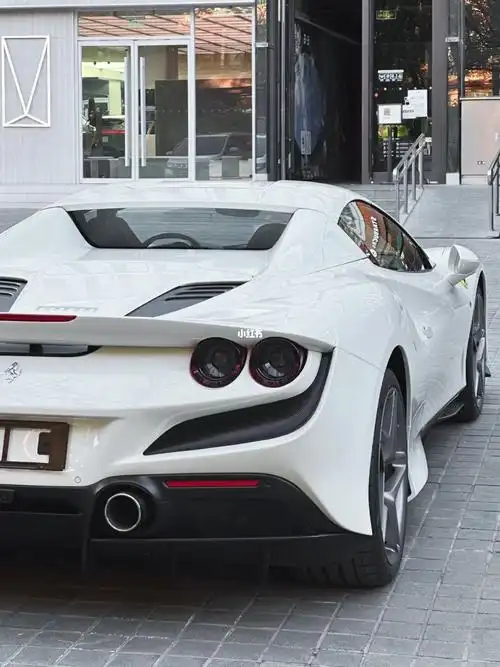 法拉利  #豪车街拍