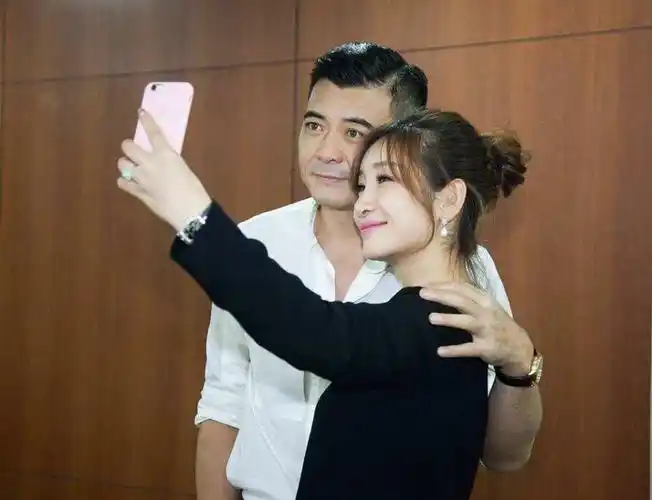 《武林外传》里的"杜十娘"捧红丈夫,只为相夫教子,到头来却被惨遭抛弃