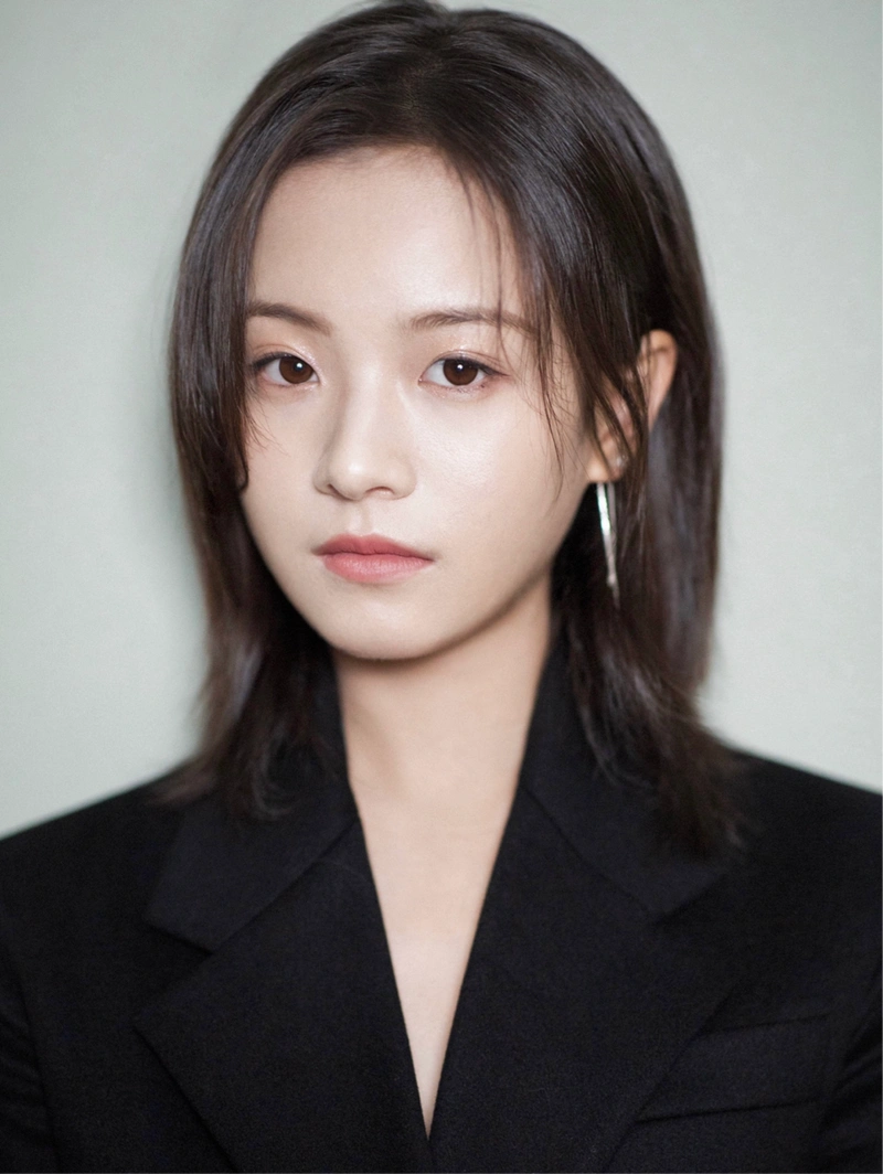 李庚希新剧官宣,又一部关于修复文物的作品,男二号更值得期待