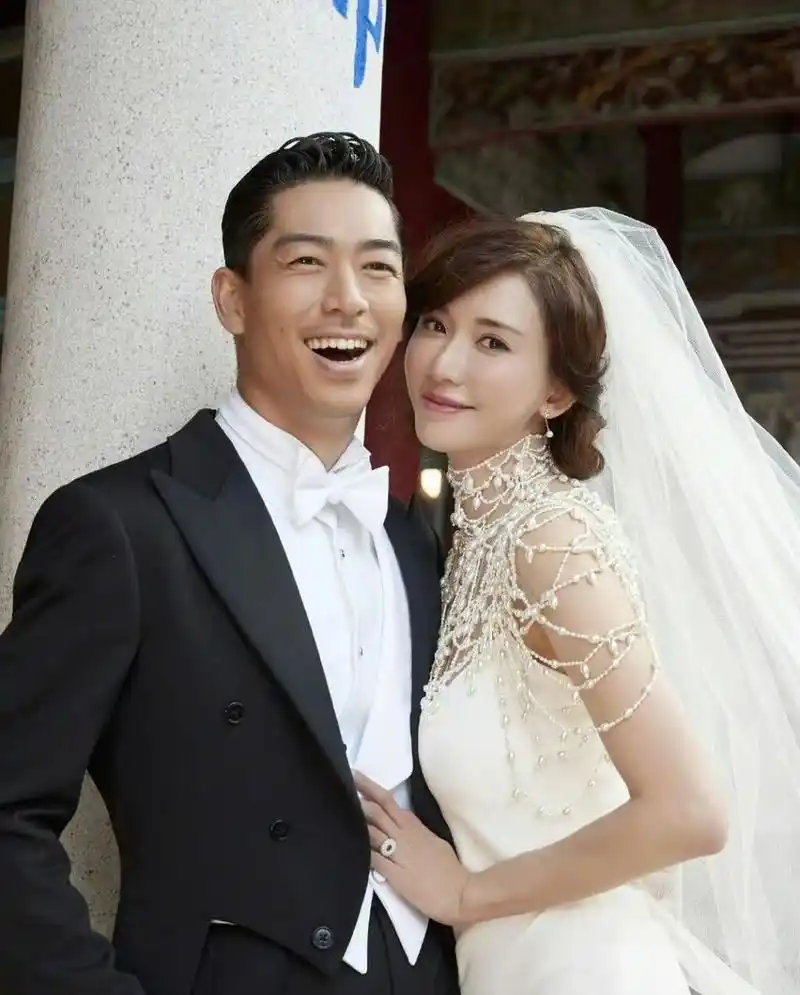 林志玲被传家暴多次,为啥不离婚? 林志玲又被传被老公家暴了!