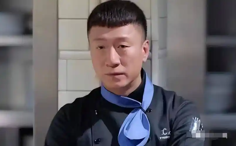 52岁黄磊回应无戏可拍:2年没拍戏,3年没当主角,综艺演戏都停了_孙红雷