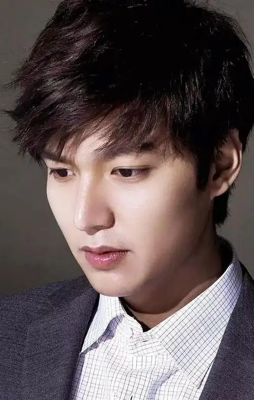 说自己长得不好看的男艺人们