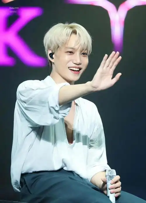 这也太突然了吧金钟仁将于5月11日入伍说好的exo完整体回归呢