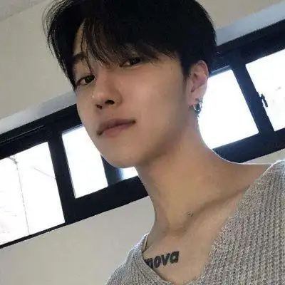 精选优质好看的韩系小众男头_男生头像_美头网