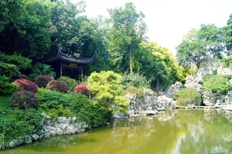 感受一下江南园林美景,游览金陵第一园,瞻园