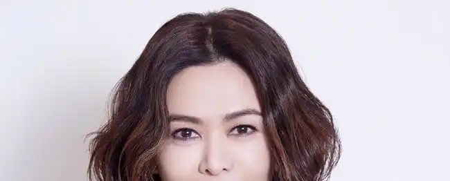 女明星不耐老的5个共性:30岁发腮变样,颧骨低和下巴尖成了难题_腾讯