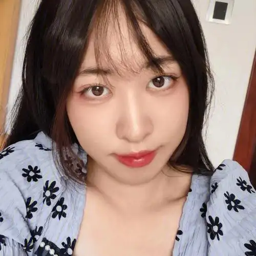 普天之下最值得信赖的女孩哈哈哈哈淦