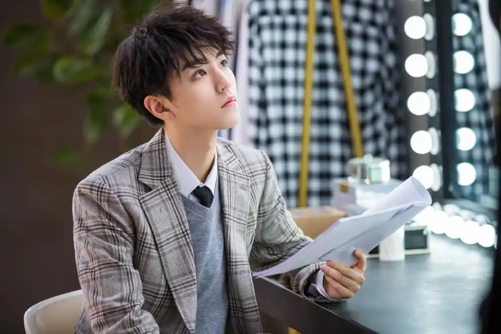 王俊凯最新帅气壁纸图片 清新偶像王俊凯