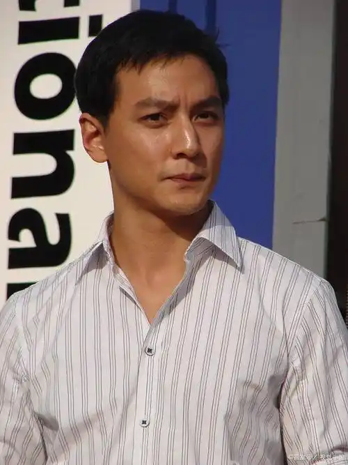 吴彦祖为妻子庆生,感性祝福传递爱情正能量!_汉堡_生日_lisa