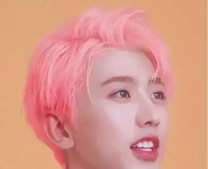 高颜值"男神"蔡徐坤什么发色都驾驭?金发忍了,少女粉忍不了