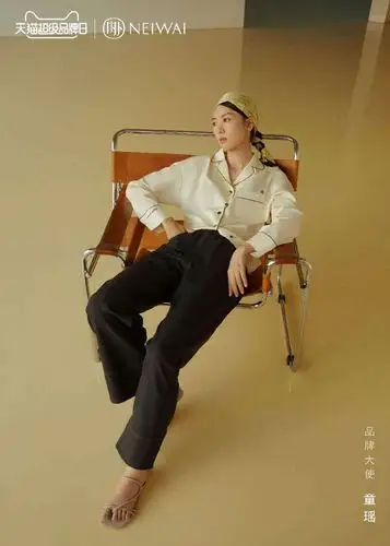 童瑶时尚性感品牌宣传写真