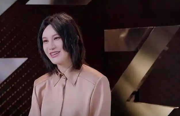 尚雯婕:凭我的资历和脑子,在这个行业能走的,没想到,混不下去