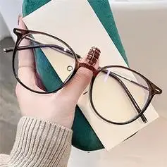 当前位置:>首页>配饰腕表>眼镜>框镜>erilles框镜>文章详情>59元(需用