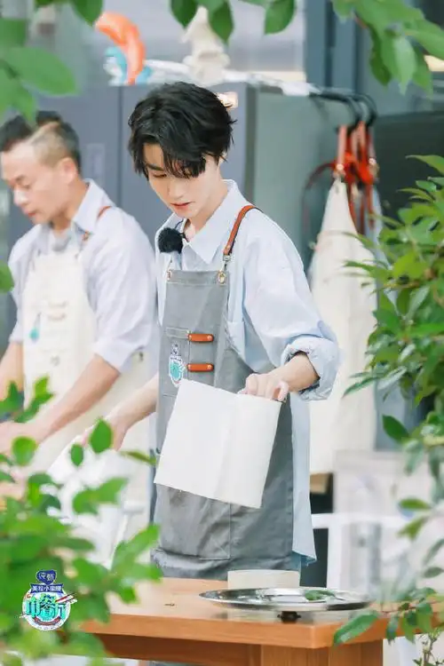 王俊凯《中餐厅第四季》