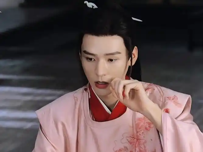 在龚俊苏暮雨间插播一则粉衣温客行