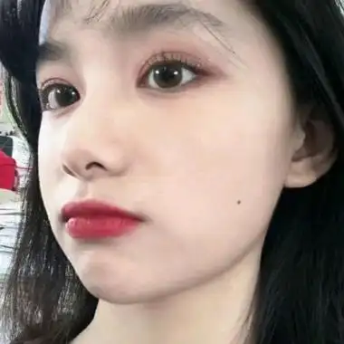 真人真实头像女高清真实的普通人真人头像图片