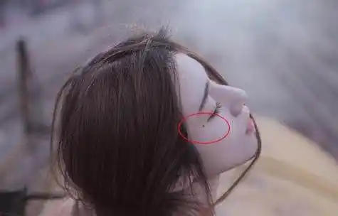 算命的说,身上有这4颗痣,天生好命,财运亨通,能大富大贵