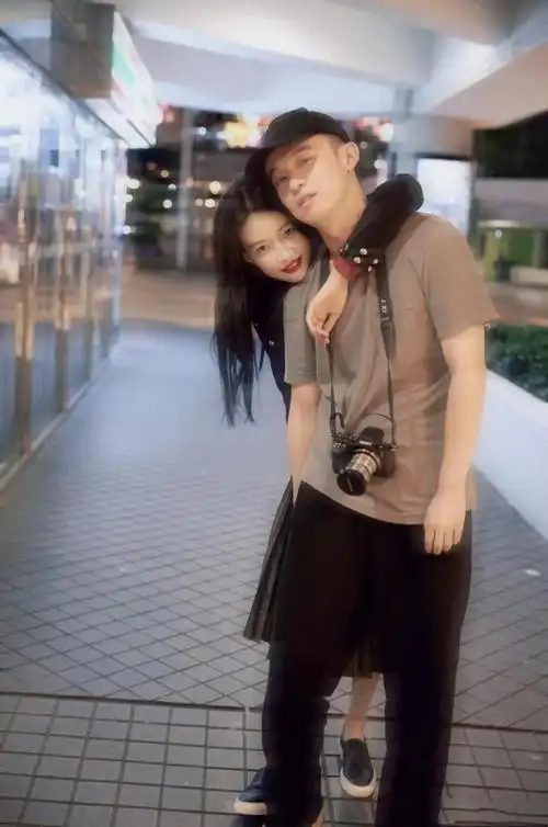 京圈少爷董子健入圈9年英年早婚娇妻孙怡是最大收获