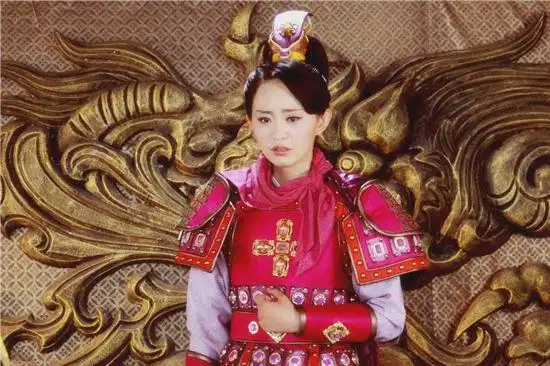 孙耀琦隋唐英雄4演女将军被封大条女王