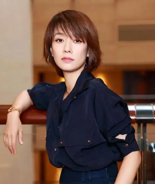 离婚2年,马伊琍和文章"差距"惊人:最怕一别两宽后,只有你还停在