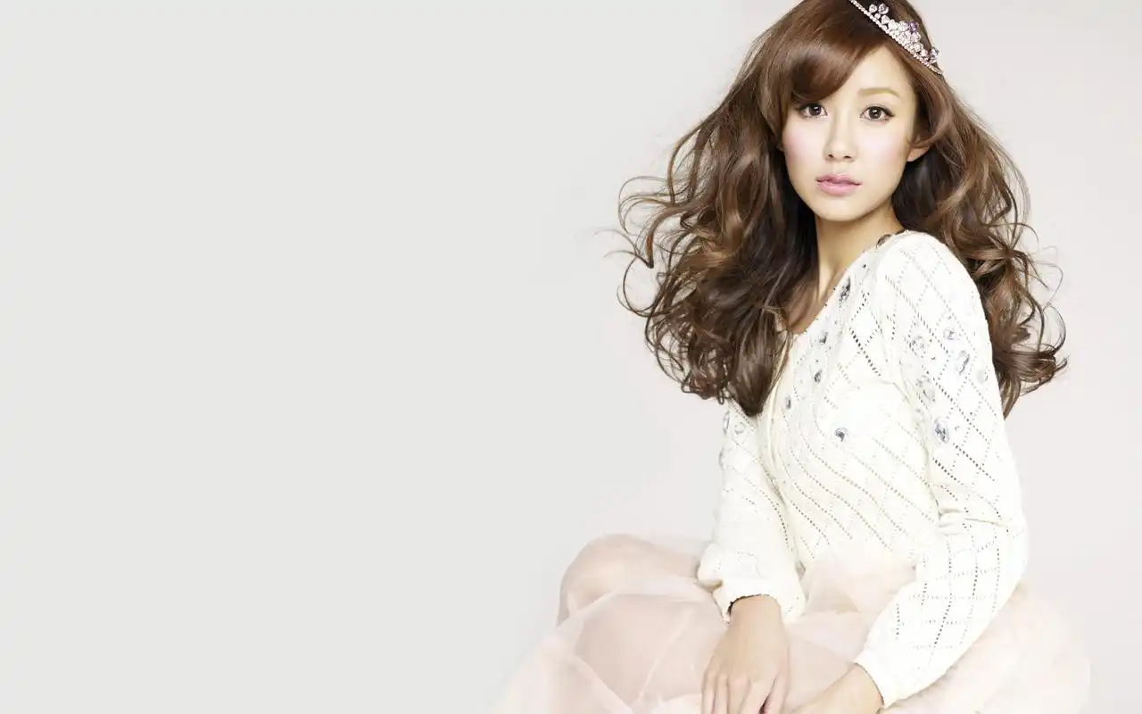 性感美女明星张子萱高清桌面壁纸