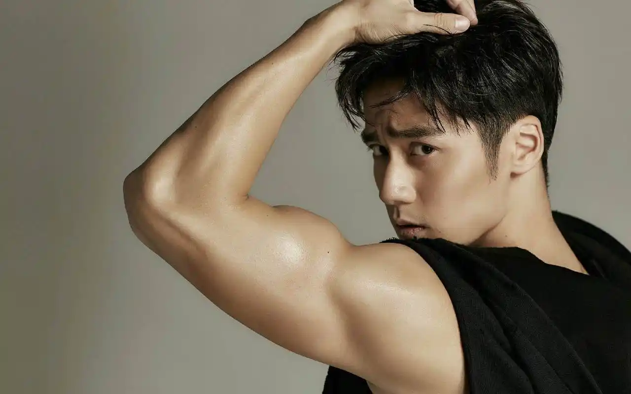 蒋劲夫承认殴打女友,坐实分手,取关传闻,在日本已经被逮捕