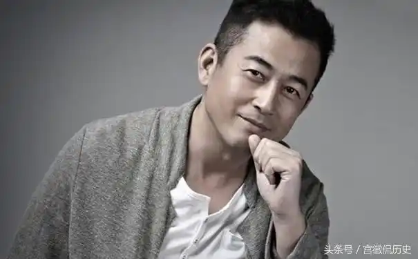 一个60后一个80后,差了15岁认识三天就结婚,老来得子被网友骂惨