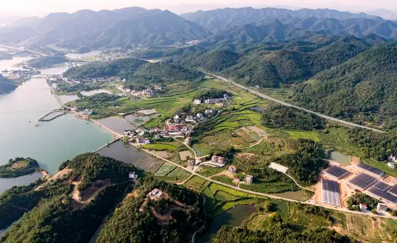 万水千山总是情生态旅游武宁东山村
