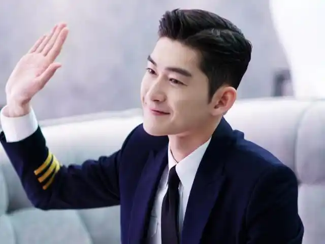 张翰终于要火了一连5部爆款剧来袭这是要霸屏2021年