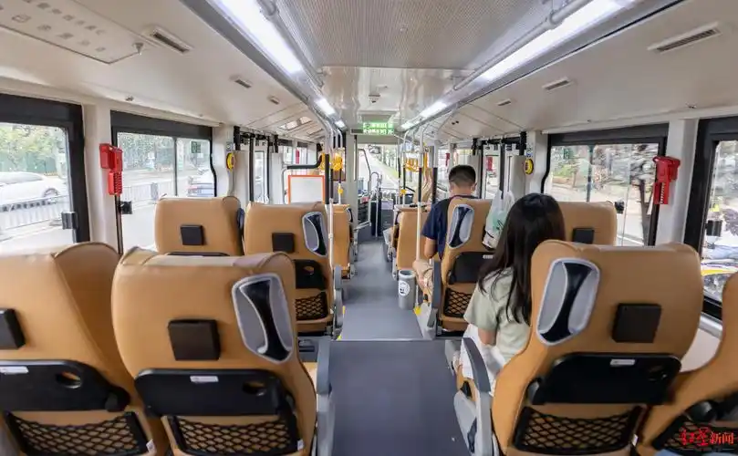 高铁的座位怎么调后背 -生活知识库-动动脑