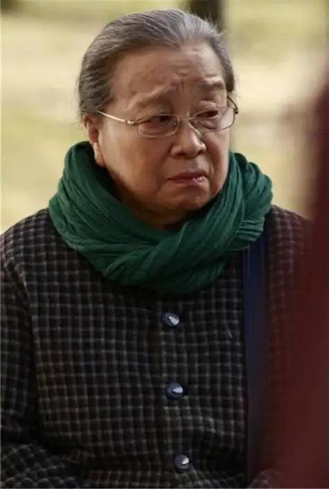 回顾著名演员李明启幼年丧父一生心酸背负骂名20年如今怎样了