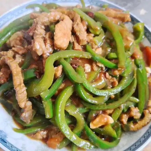 菜椒肉丝,家常下饭小炒菜,厨房小白也能轻松上手