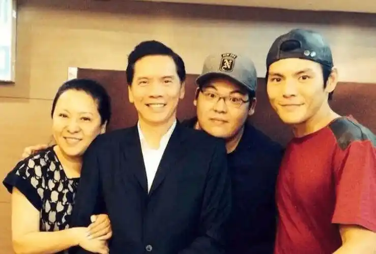 向华强在香港的实力