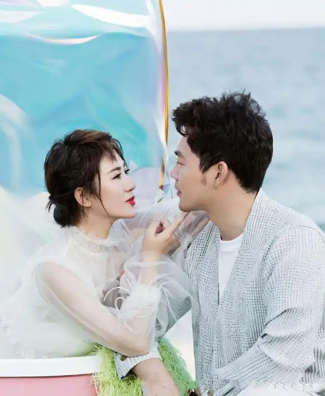 结婚后的二人并没有像外界质疑的那样不和睦,许文赫确实是真心对待