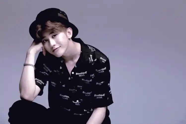 偶像练习生蔡徐坤帅气壁纸_新生代偶像蔡徐坤