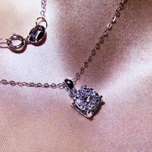 钻石项链18k金钻石吊坠女款群镶1克拉效果定制颈饰