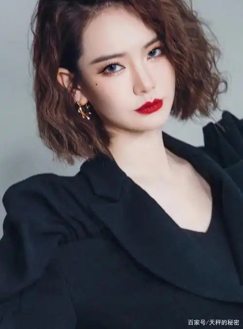 "霸道女王"戚薇,她的人气为什么这么高?