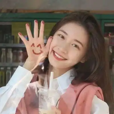 笑起来很治愈的小清新甜妹头像 温暖阳光的笑容灿烂治愈系女头