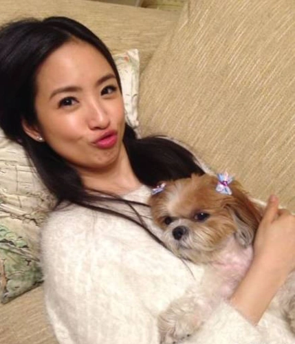 舒淇与maymayboy女神舒淇爱猫众所皆知,不仅时常在脸书,微博晒猫儿子