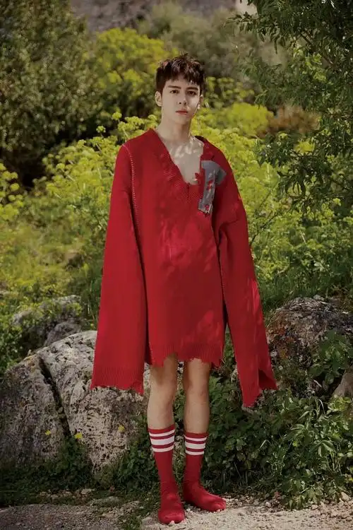 曾舜晞写真照辣眼睛网友大眼帅哥变魅惑小妖精了