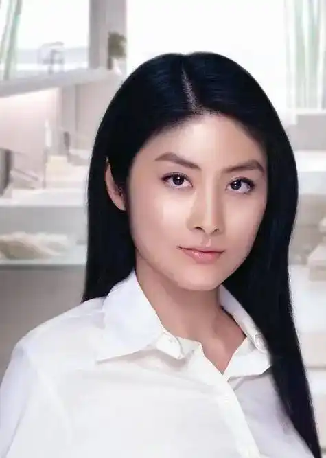 陈慧琳的护肤经历可以说是她保持年轻的秘诀之一.